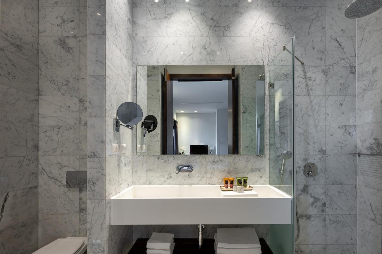 Suite Exécutive Lit King-Size avec Baignoire Spa - Non-Fumeurs