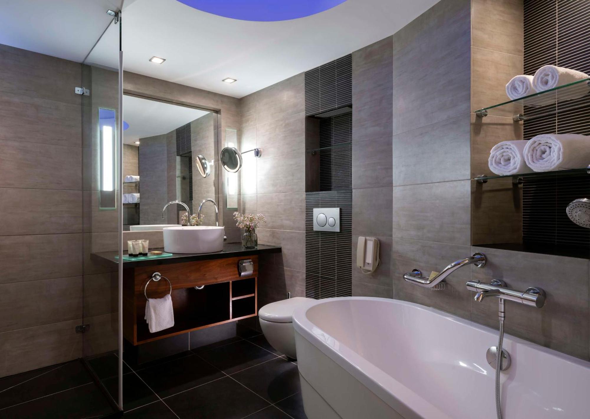 Executive King Room Sea View